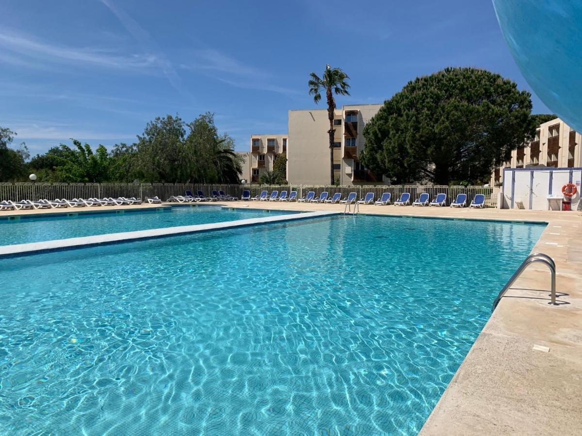 T2 climatisé à l'Ile d'Or avec piscine près de la plage La Londe-les-Maures Extérieur photo