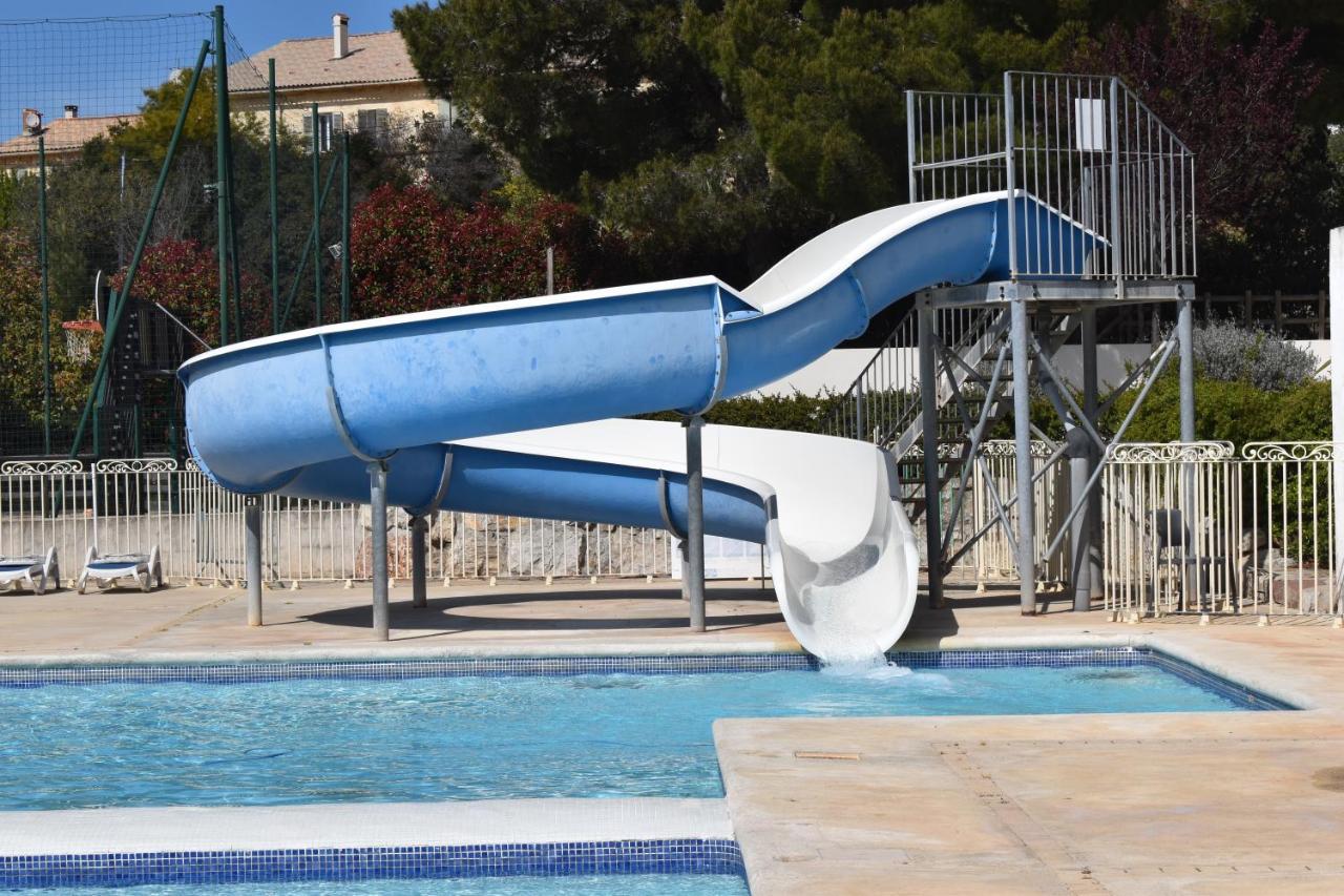 T2 climatisé à l'Ile d'Or avec piscine près de la plage La Londe-les-Maures Extérieur photo